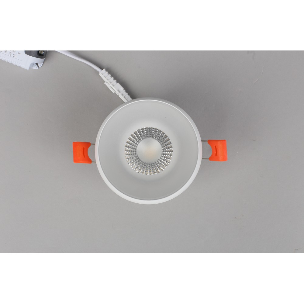 OML-102809-06_3